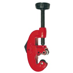 Aspirador  Yamato Inoxidable 20 Litros / 1200 W.